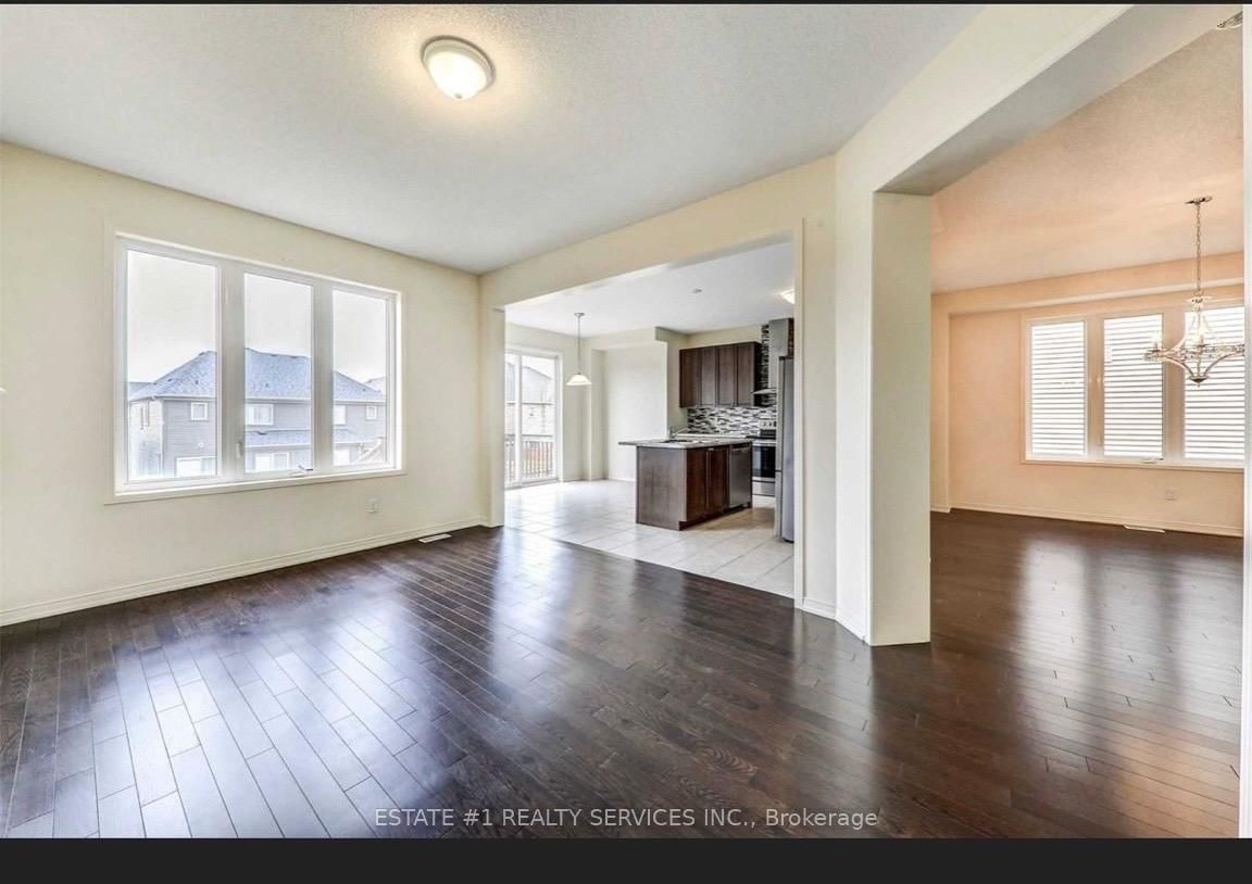 Upper - 153 Dance Act Avenue, Oshawa 3