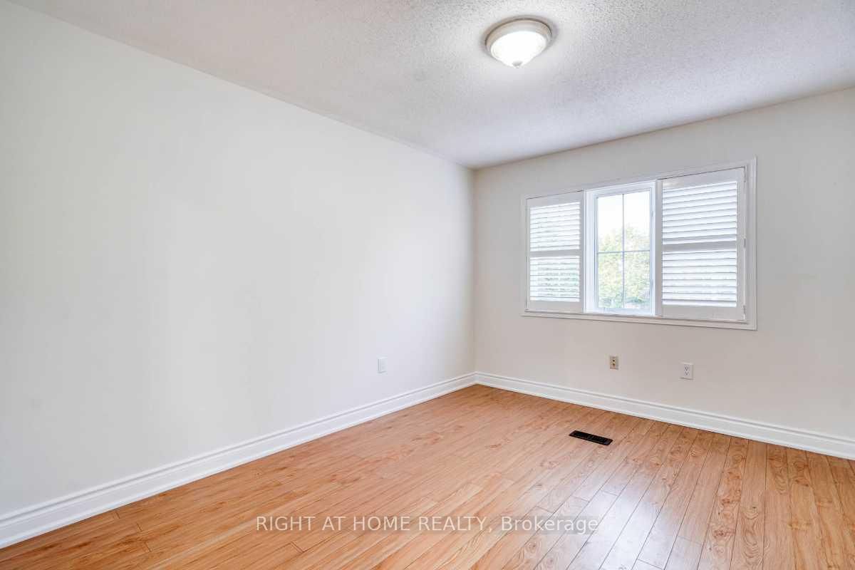 2304 Winlord Place • Oshawa, ON photo 16