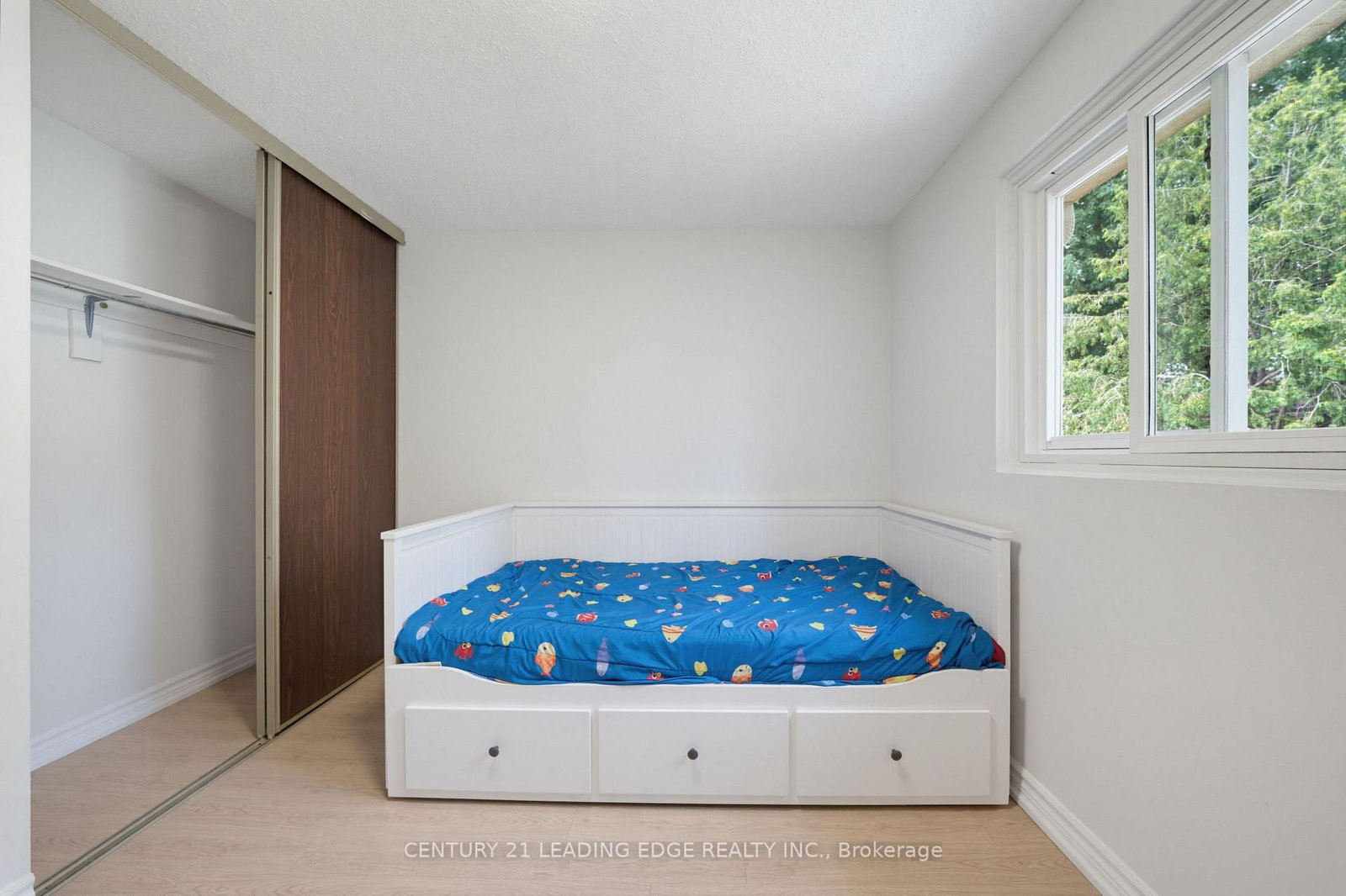 109 Phalen Crescent • Toronto, ON photo 25