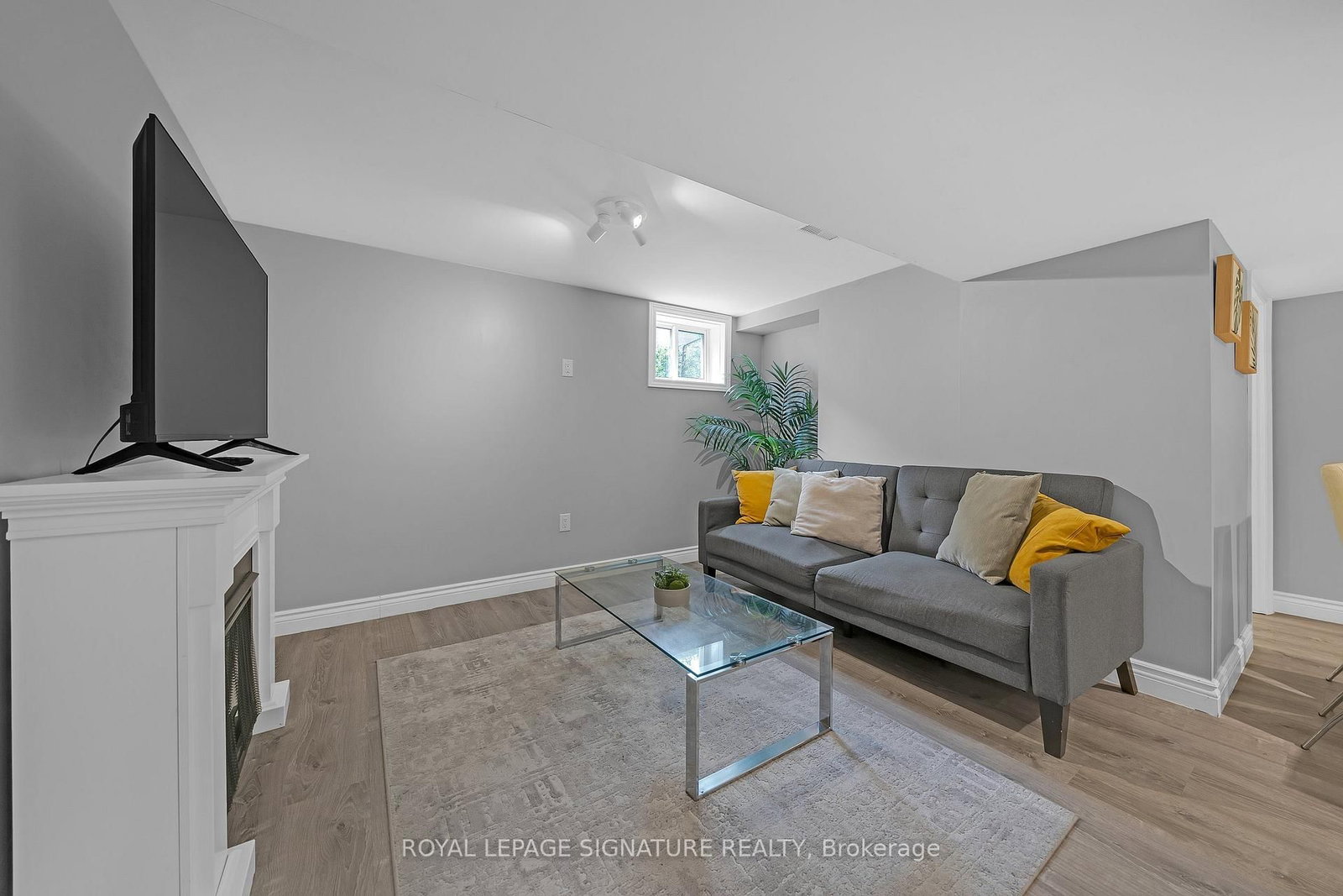 118 Rexleigh Drive • Toronto, ON photo 30