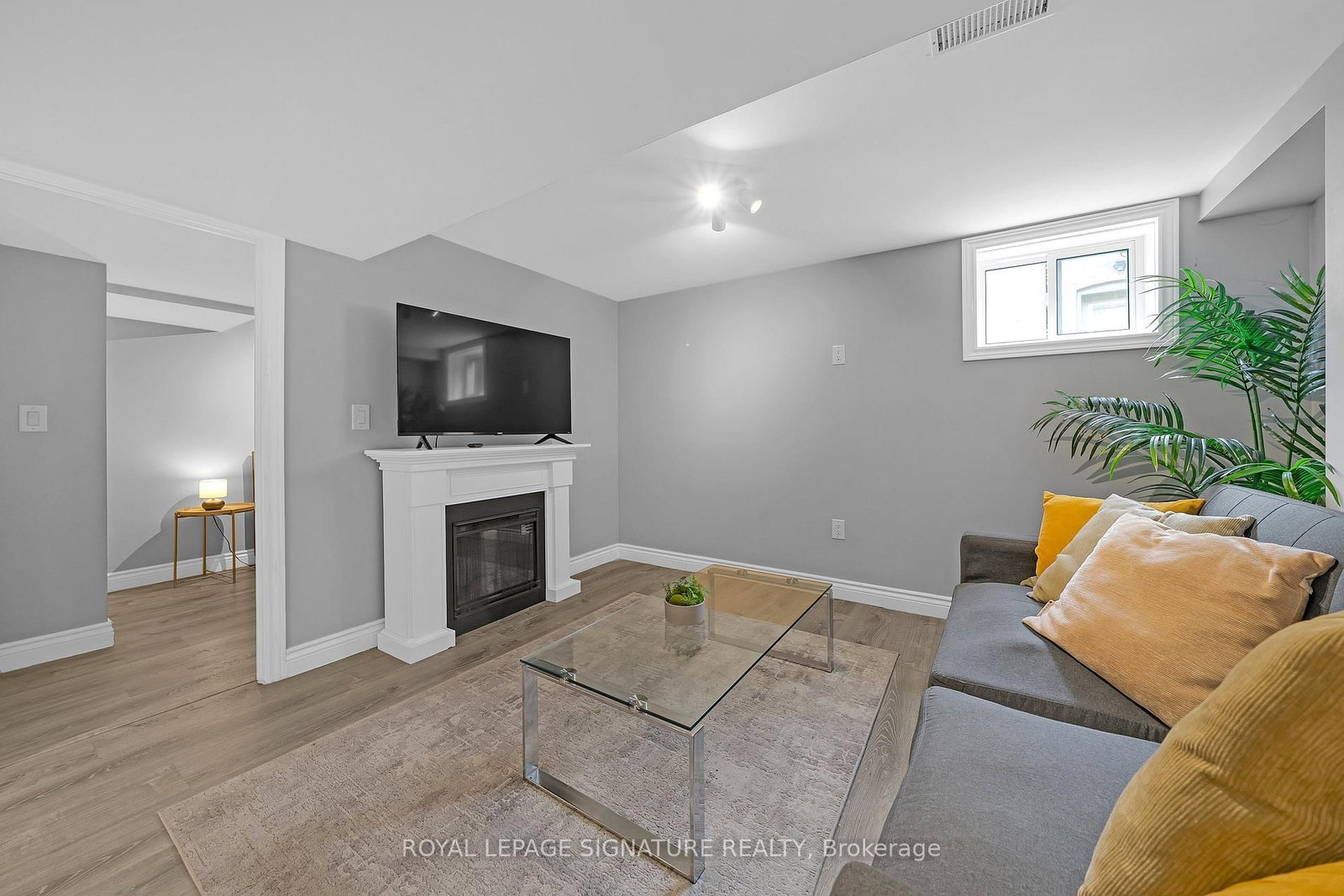 118 Rexleigh Drive • Toronto, ON photo 31
