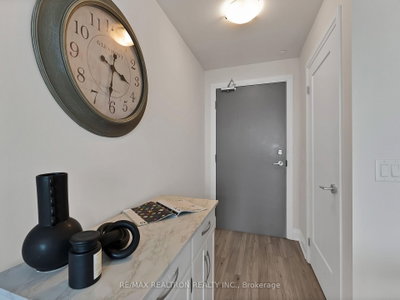 1702-3220 Sheppard Avenue, Toronto, ON, photo 2