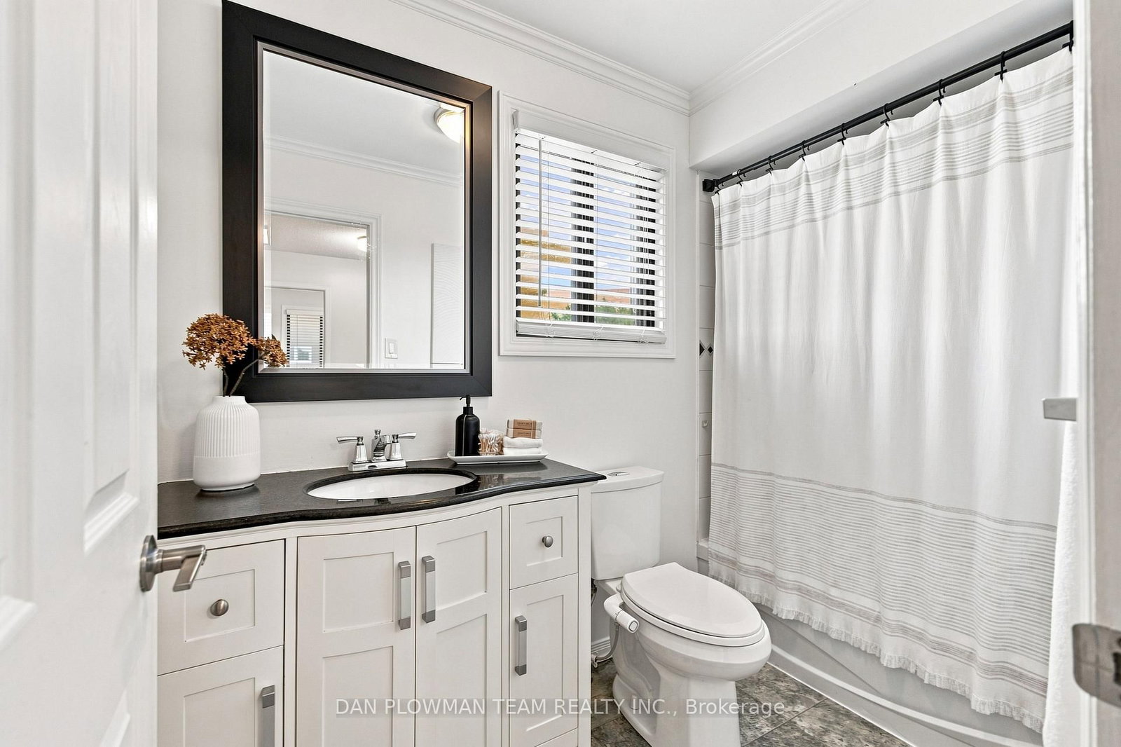 86 Barnes Drive • Ajax, ON photo 18