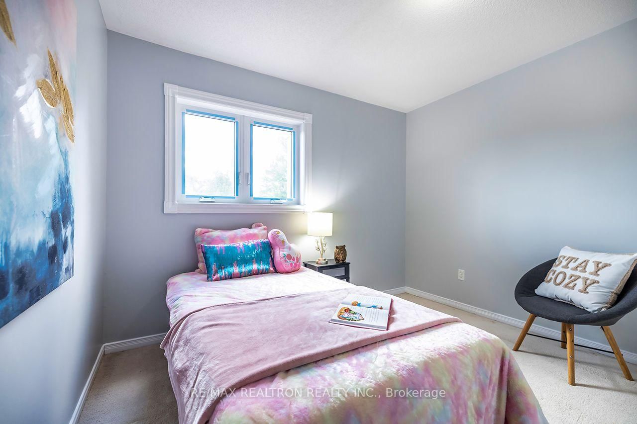 82 Beachgrove Crescent • Whitby, ON photo 24