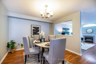 82 Beachgrove Crescent • Whitby, ON photo 6