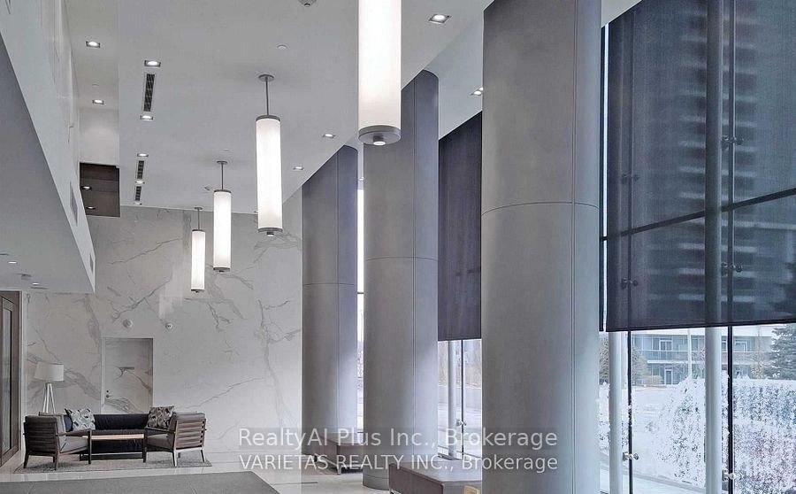 275 Village Green Square • #721 • Toronto, ON photo 3