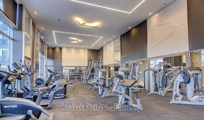 275 Village Green Square • #721 • Toronto, ON photo 4