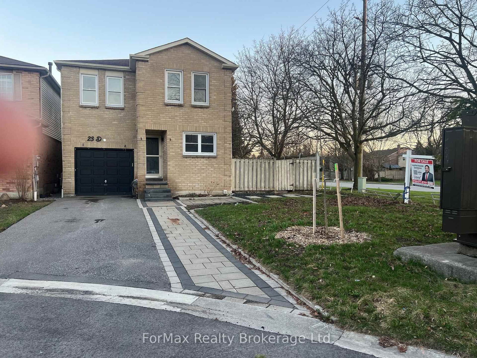 23 Drew Crt, Whitby, view 39