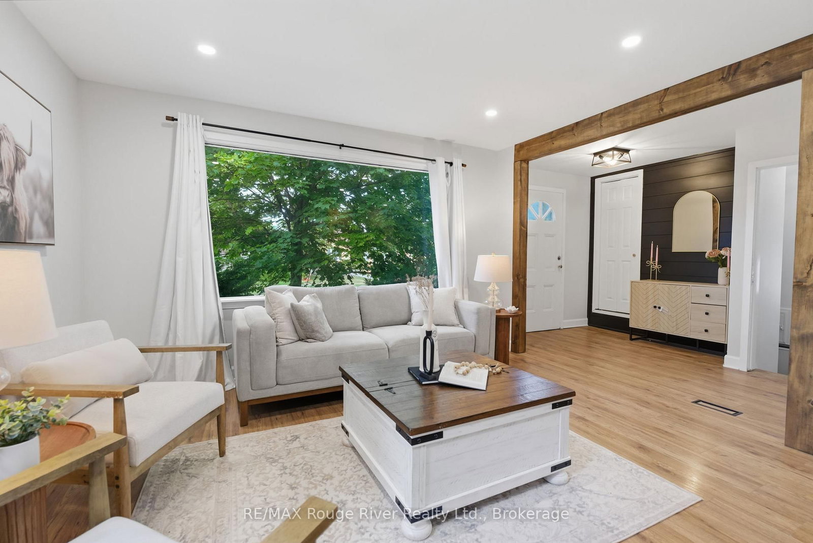 152 Wilson Road S • Oshawa, ON photo 8