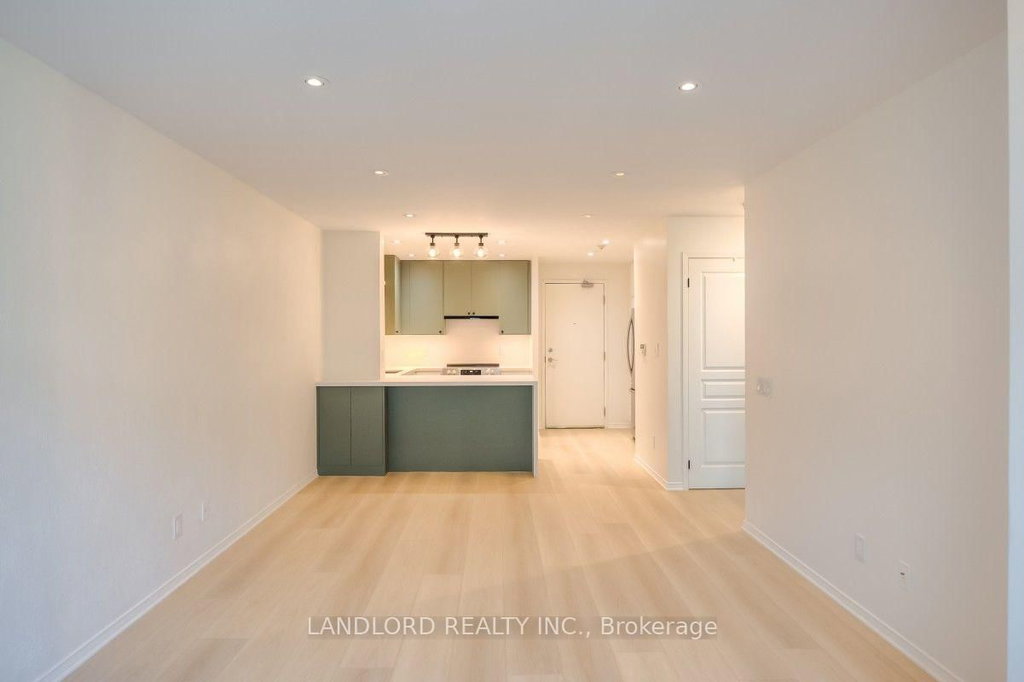 512 - 1863 Queen Street E 5