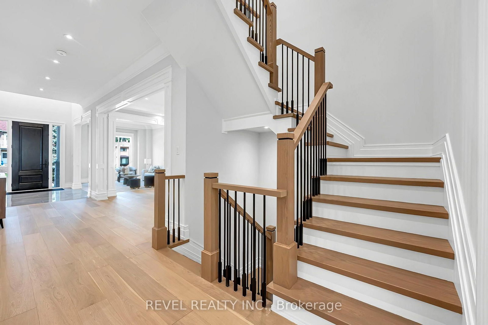 1472 Highbush Trail • Pickering, ON photo 23