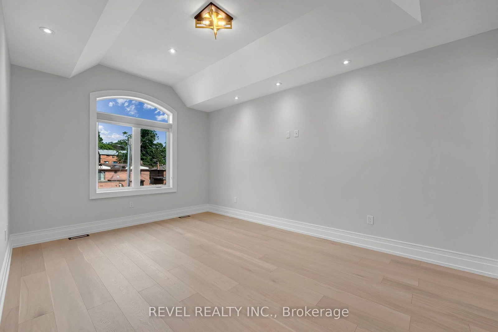 1472 Highbush Trail • Pickering, ON photo 34