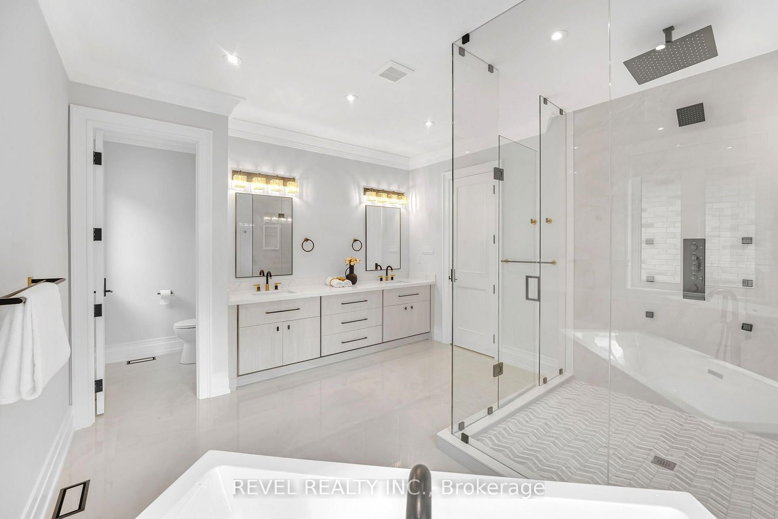 1472 Highbush Trail • Pickering, ON photo 37