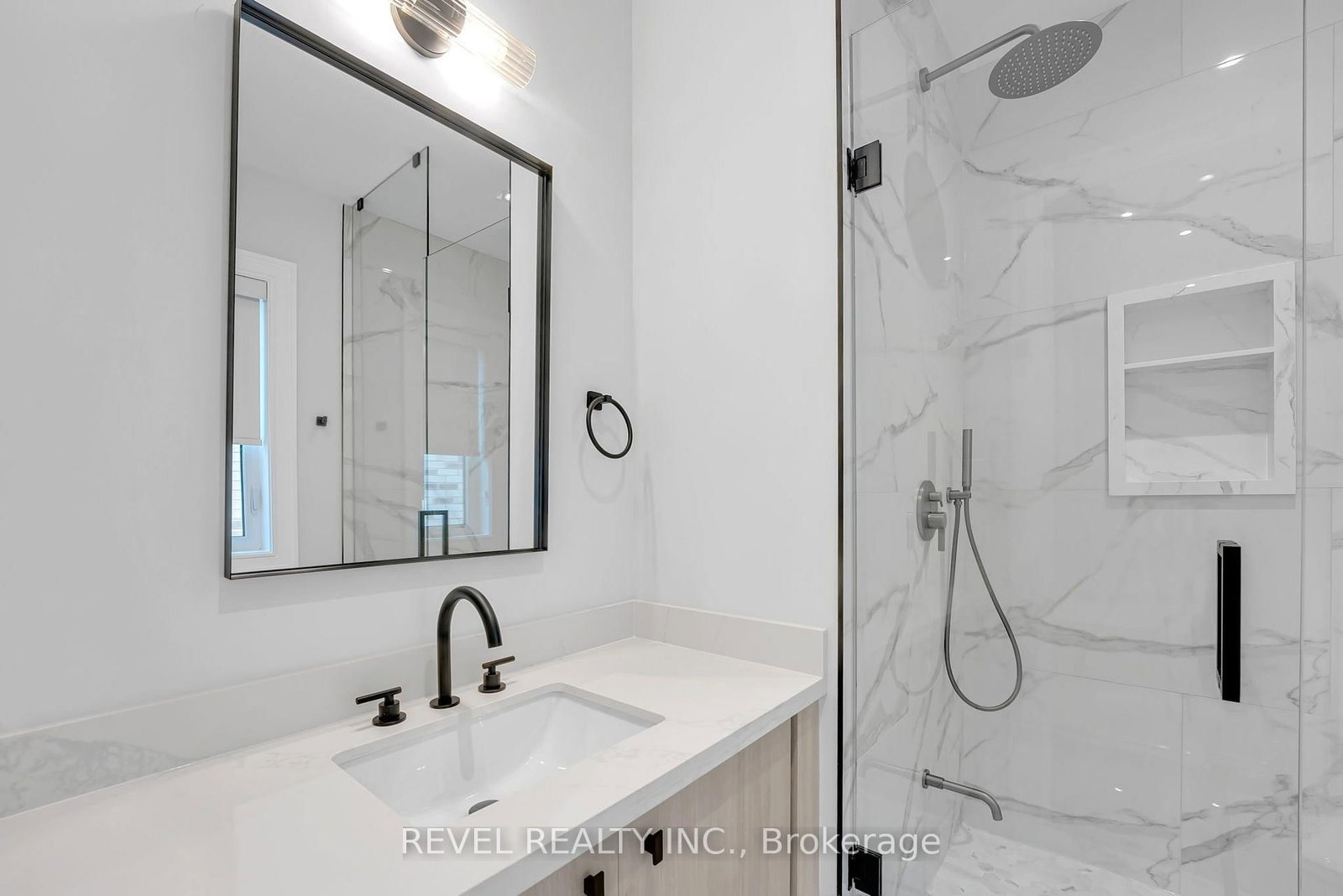 1472 Highbush Trail • Pickering, ON photo 38