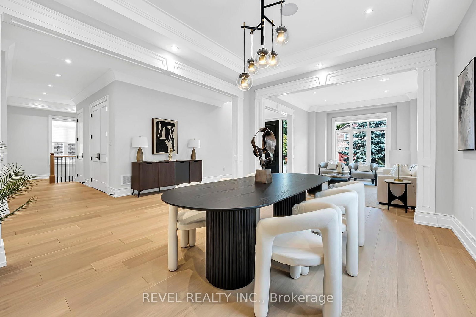 1472 Highbush Trail • Pickering, ON photo 9
