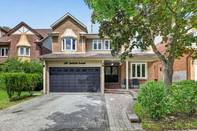 Detached House for lease at Lower-1580 Heathside Crescent, Pickering, Ontario, L1V 5W9 - Liverpool - MLS: E13685072