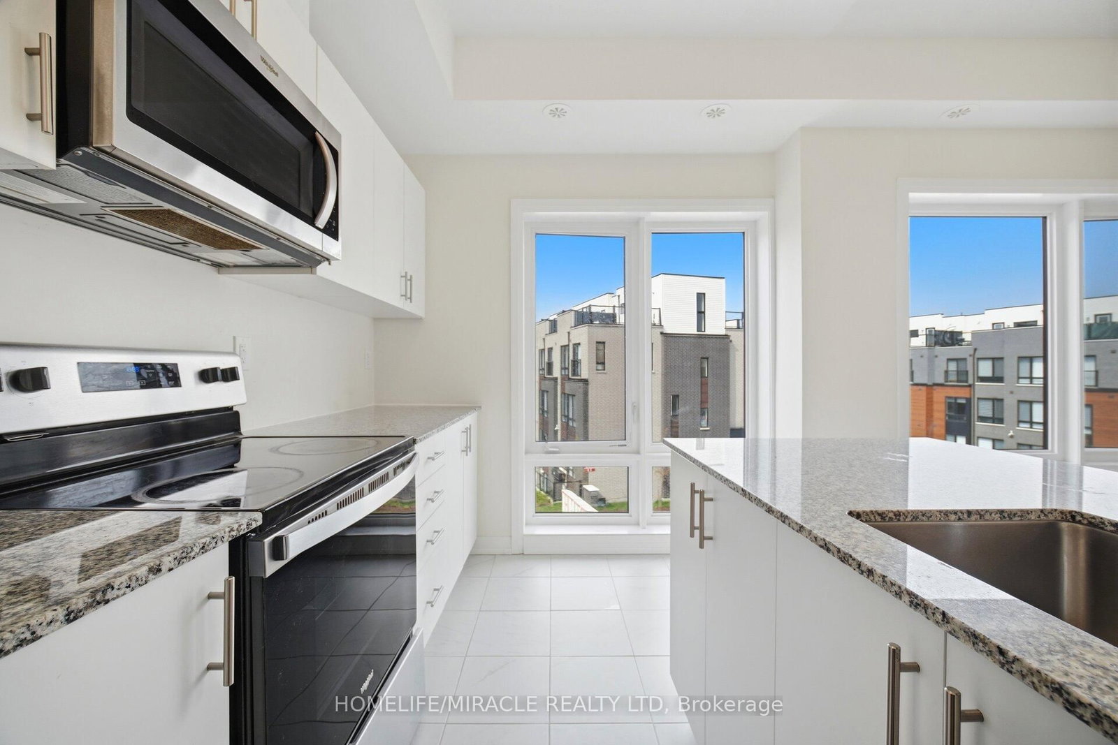 30 Liben Way • #20 • Toronto, ON photo 13