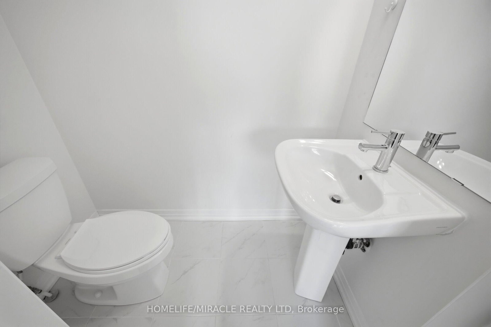 30 Liben Way • #20 • Toronto, ON photo 18