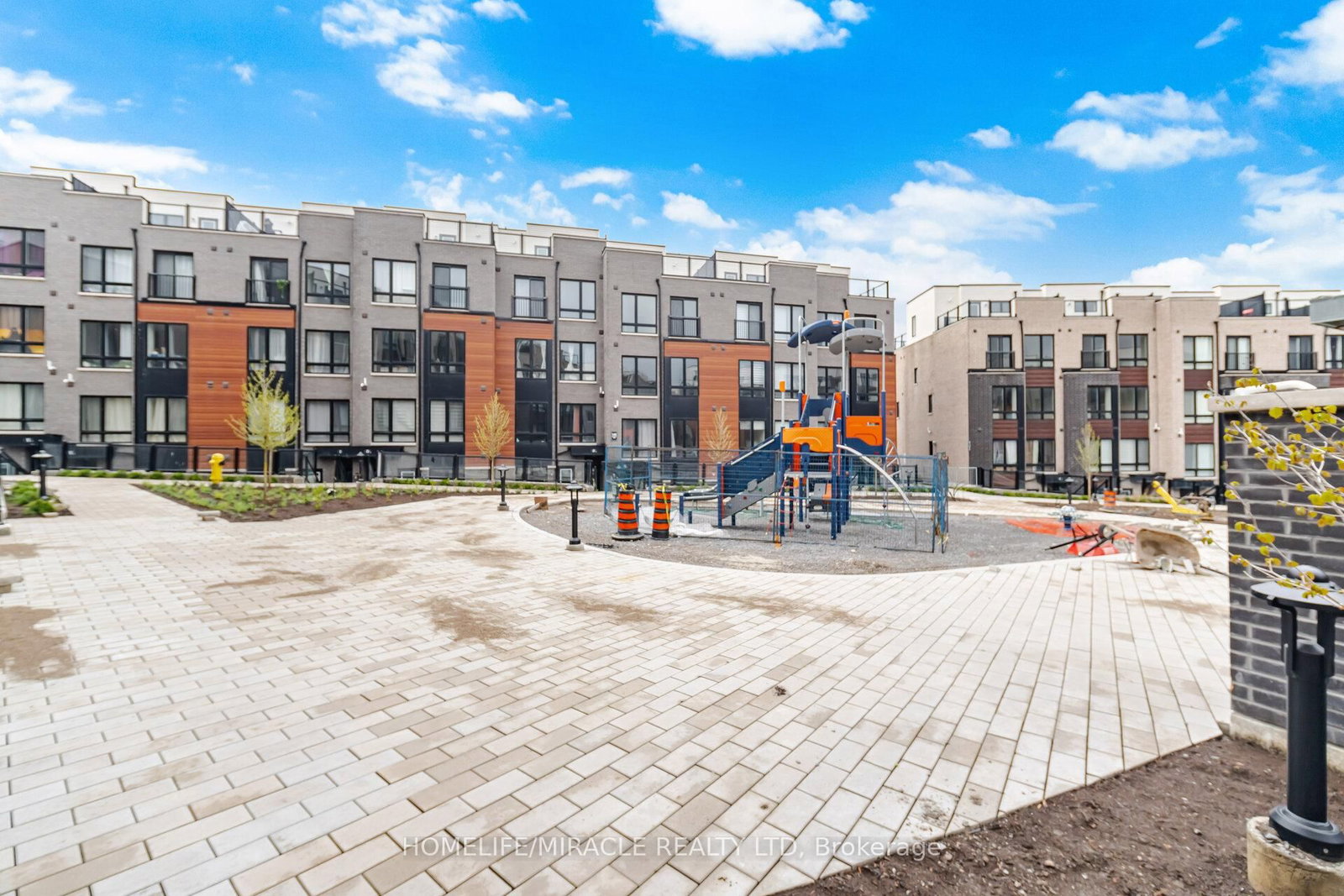 30 Liben Way • #20 • Toronto, ON photo 39