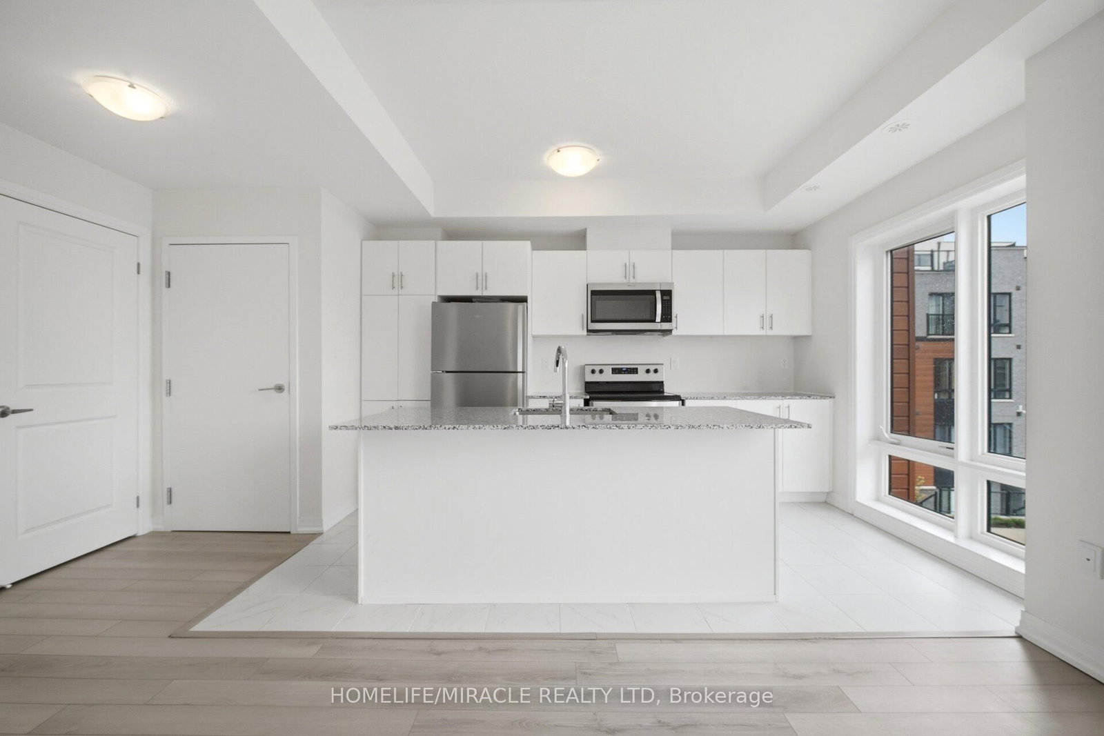 30 Liben Way • #20 • Toronto, ON photo 9