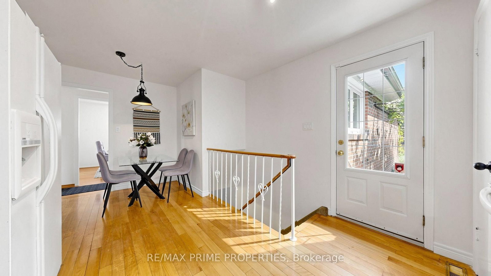 3 Leeswood Crescent E • Toronto, ON photo 20