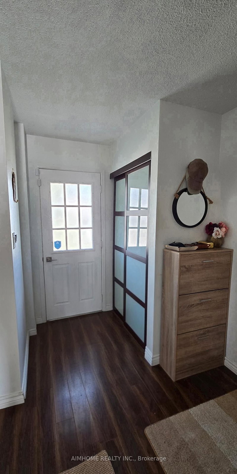 854 Attersley Drive