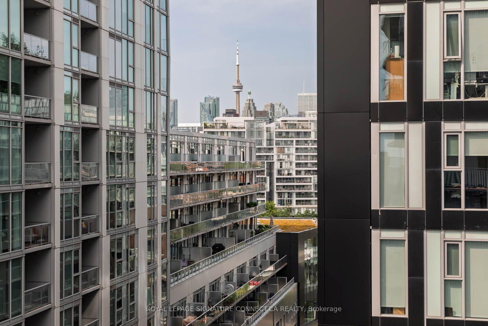 45 Baseball Place • #902 • Toronto, ON photo 10