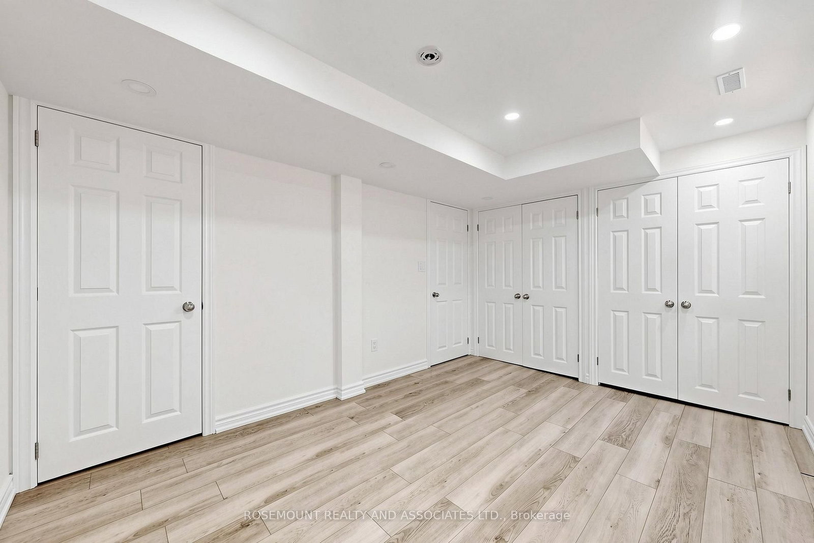 89 Winstanly Crescent • Toronto, ON photo 19