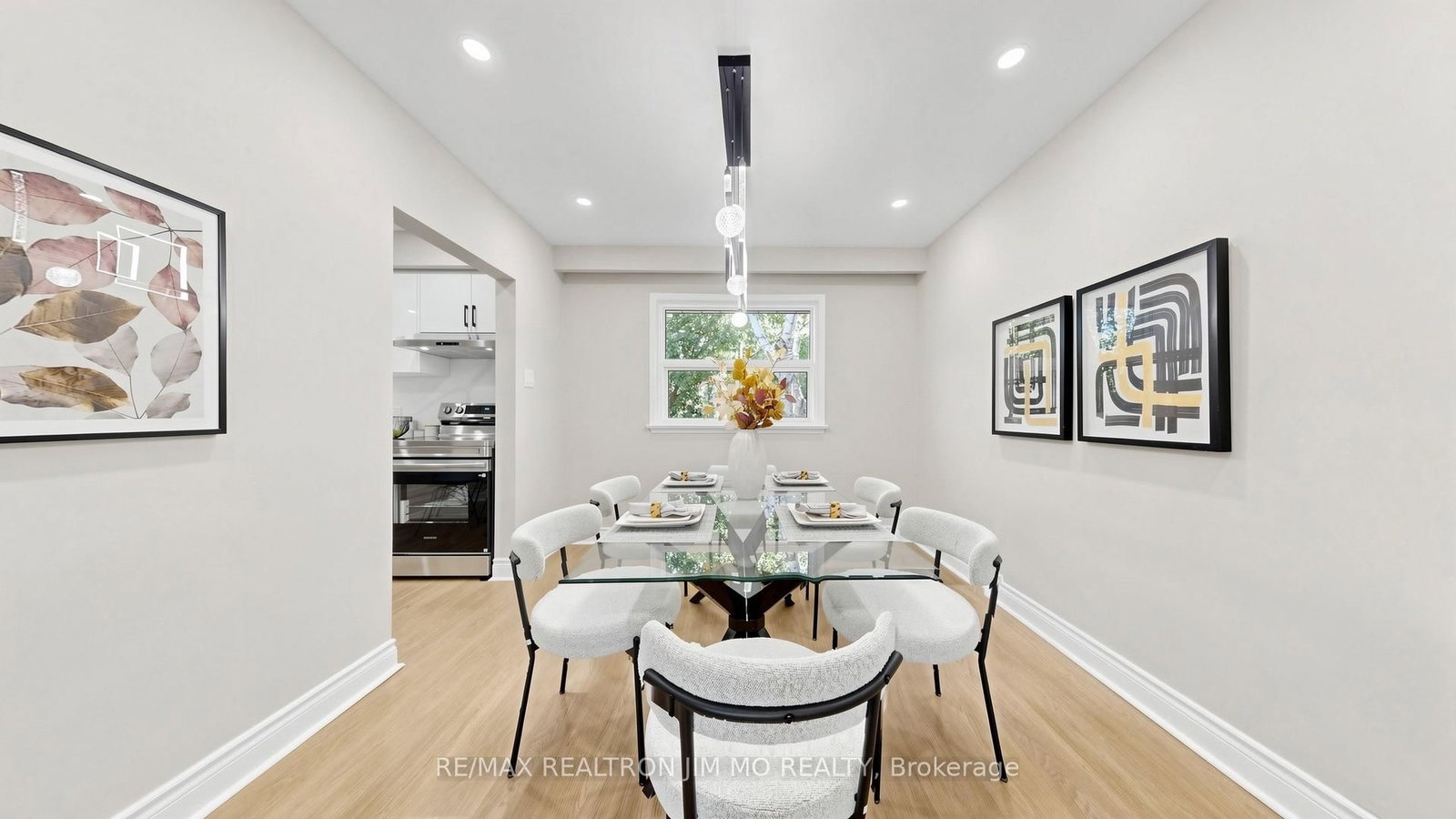 2571 Kennedy Road • Toronto, ON photo 14