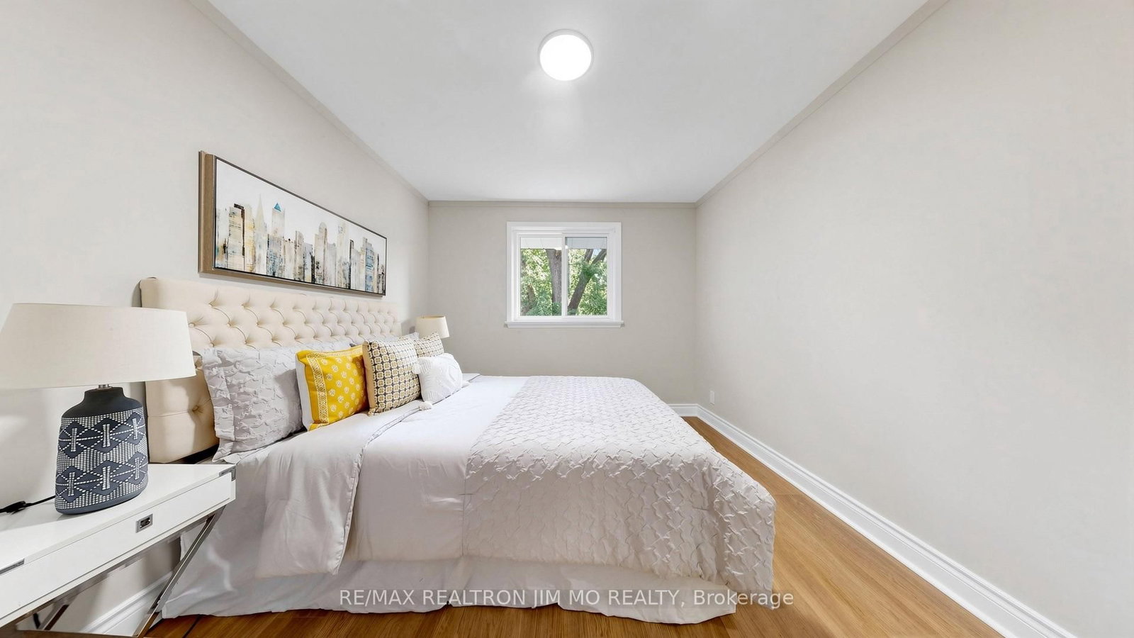 2571 Kennedy Road • Toronto, ON photo 26