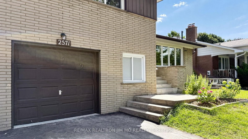 2571 Kennedy Road
