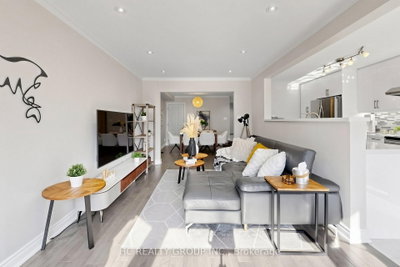 14 Becca Hall Trail • Toronto, ON photo 7