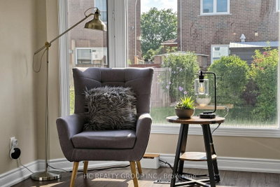 14 Becca Hall Trail • Toronto, ON photo 9