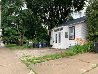 966 Dundas Street E • Toronto, ON photo 2