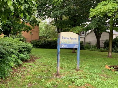 966 Dundas Street E • Toronto, ON photo 9