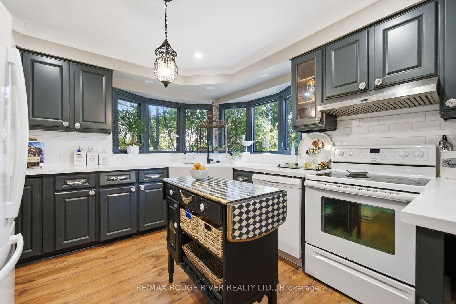 909 Ridge Valley Drive • Oshawa, ON photo 13