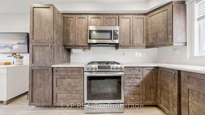 63 Fenwick Avenue • Clarington, ON photo 9