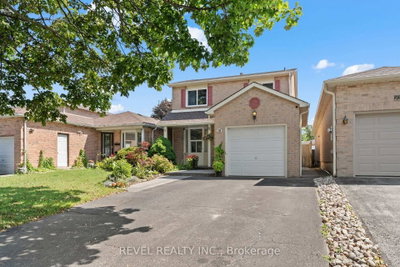 18 Longstaff Drive