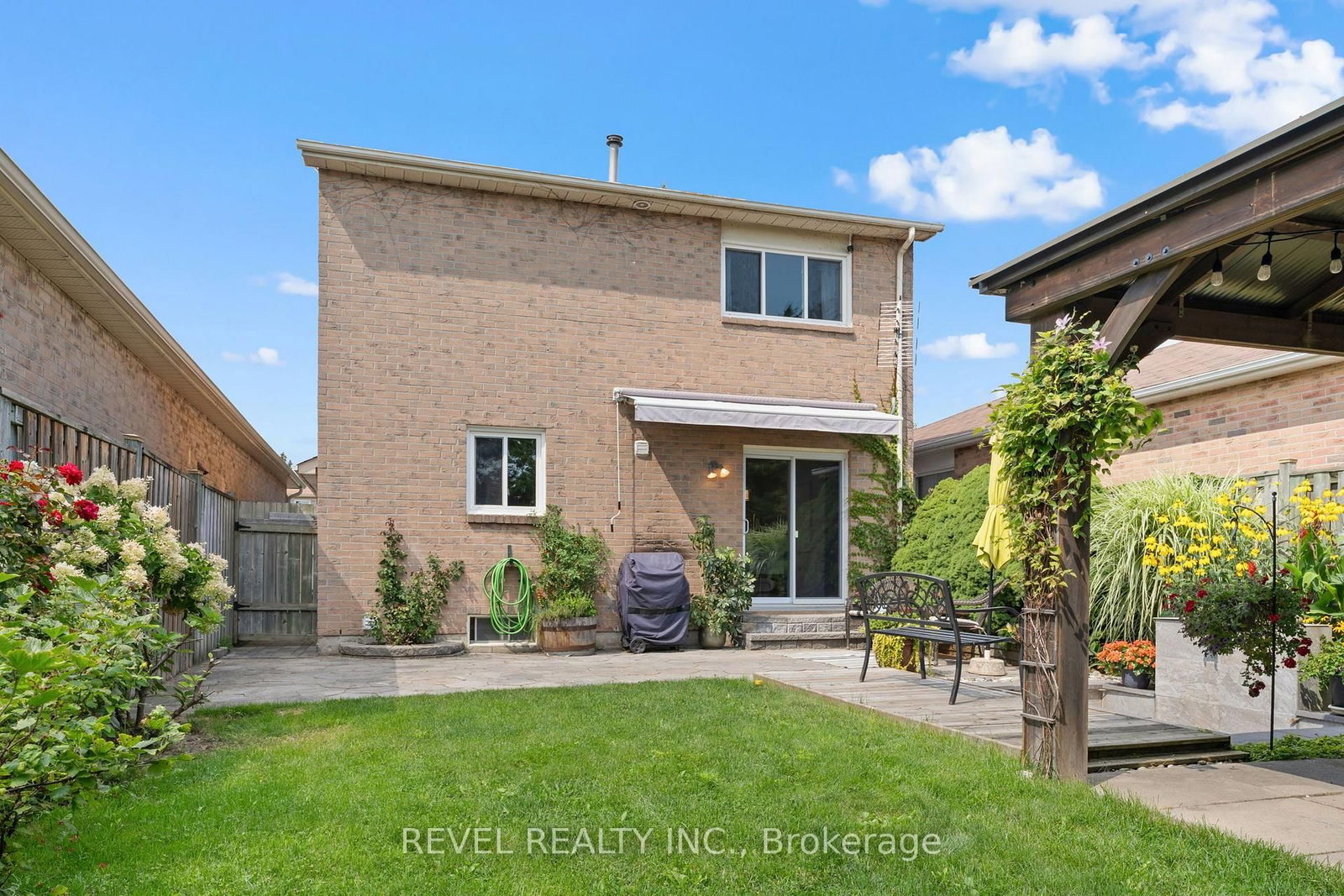 18 Longstaff Drive • Ajax, ON photo 28