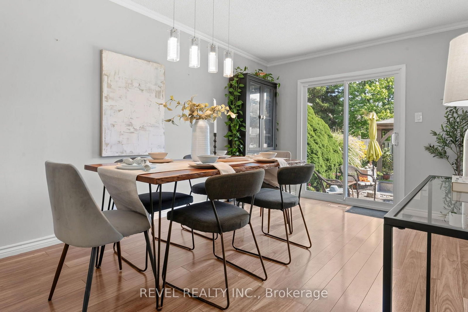 18 Longstaff Drive • Ajax, ON photo 9