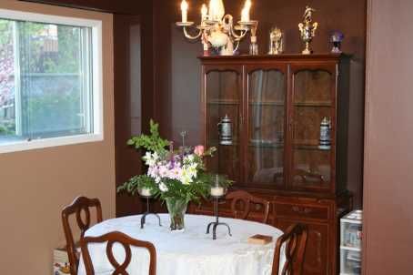 571 Berwick Cres, Oshawa, L1J3E6 | Image 3