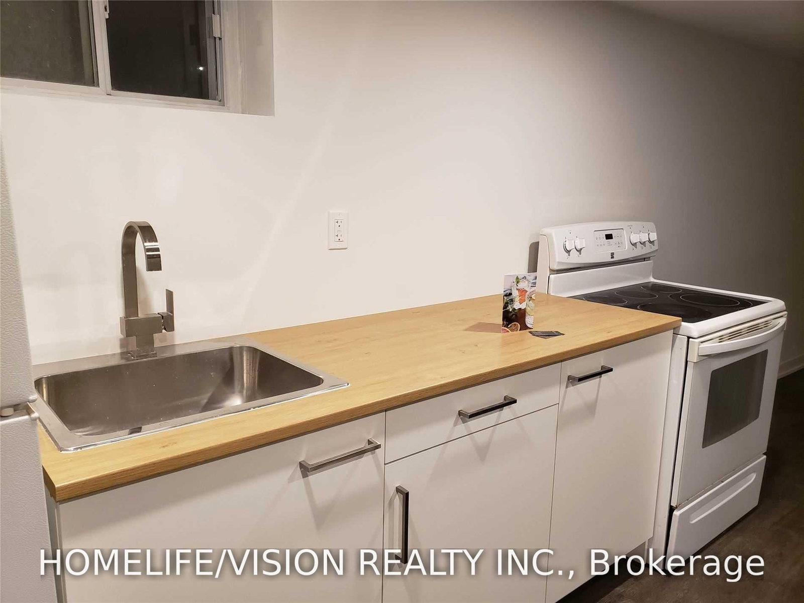 Bsmt - 61 Lewiston Road, Toronto 2