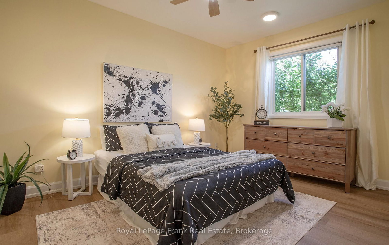 86 East Beach Road • Clarington, ON photo 32