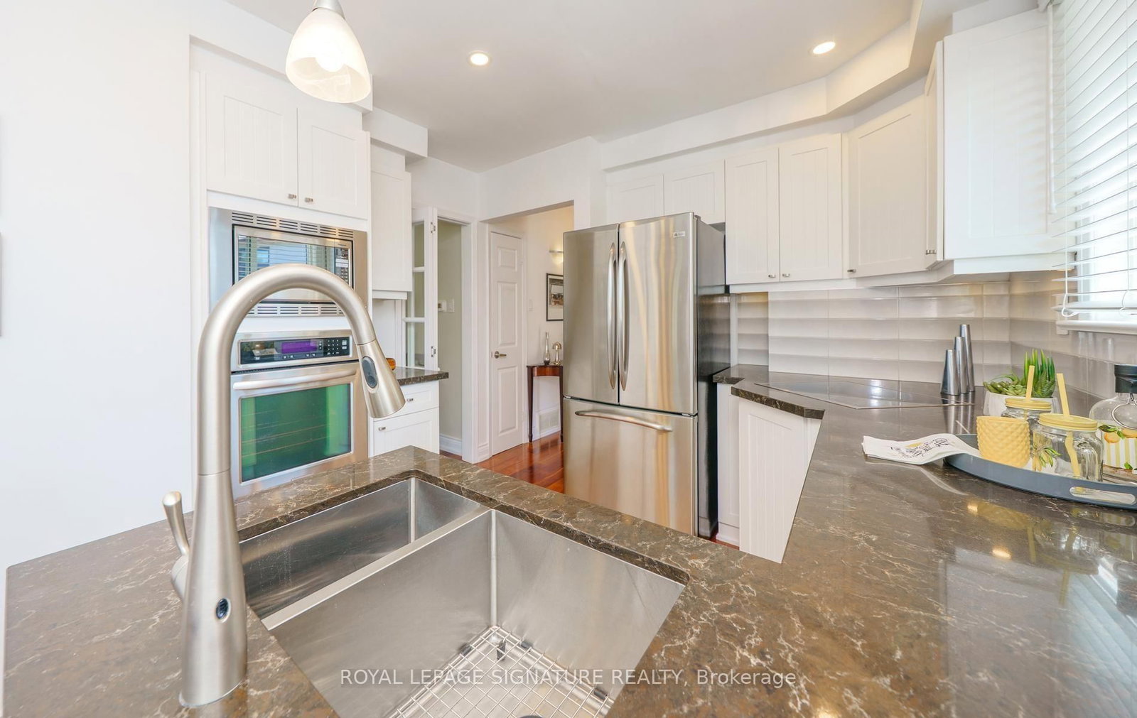 5 Manorwood Road • Toronto, ON photo 13