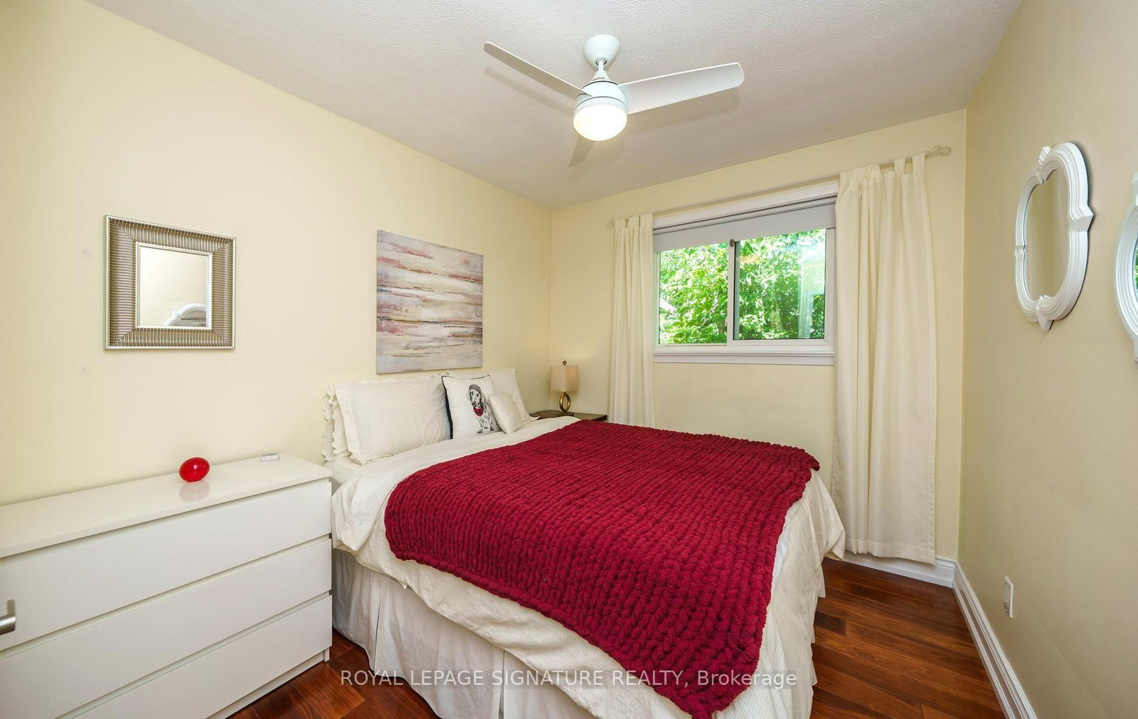 5 Manorwood Road • Toronto, ON photo 16
