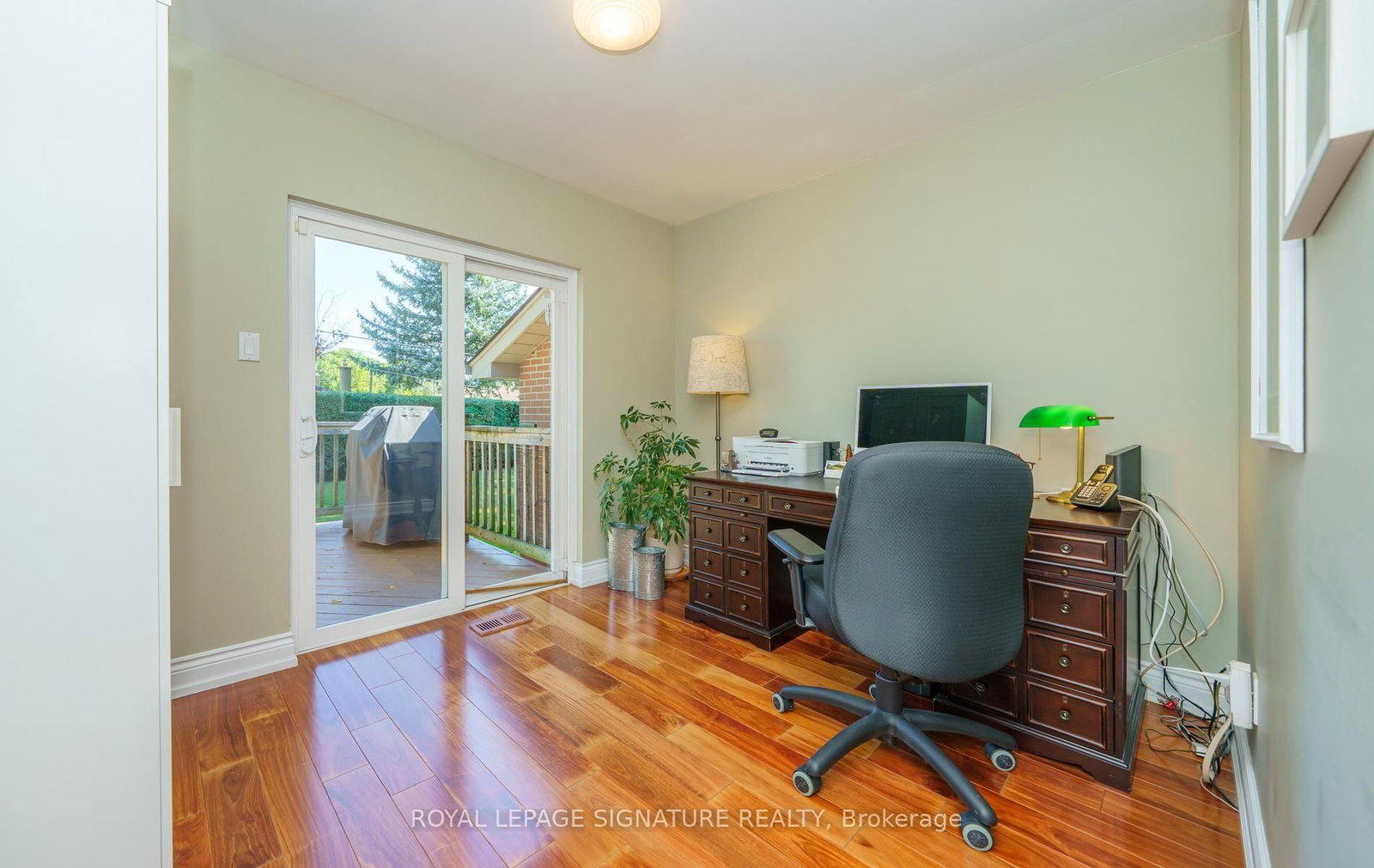 5 Manorwood Road • Toronto, ON photo 20