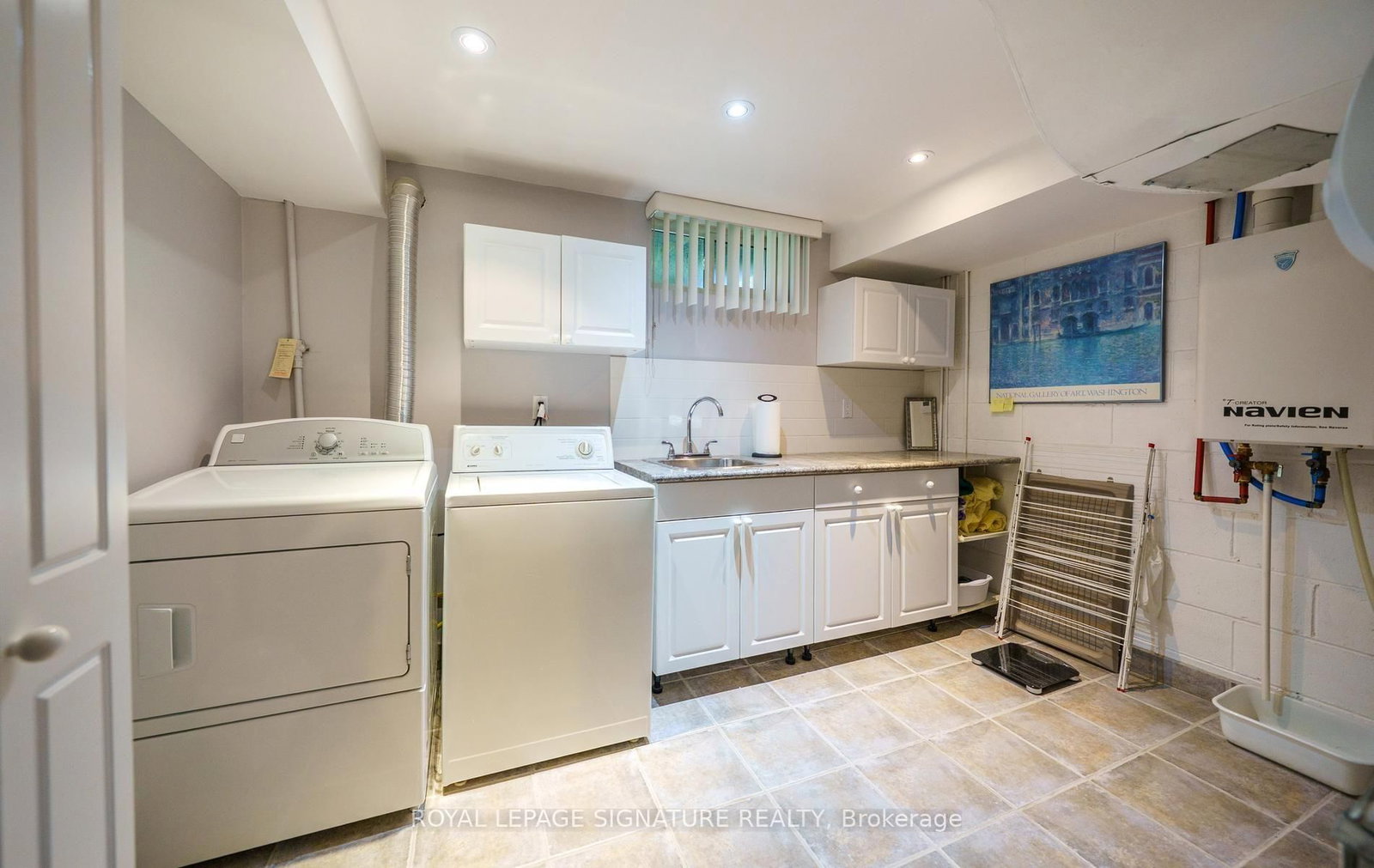 5 Manorwood Road • Toronto, ON photo 31