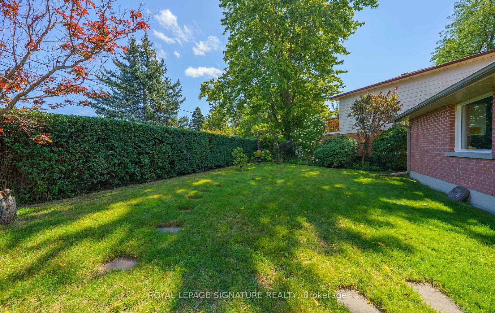 5 Manorwood Road • Toronto, ON photo 40