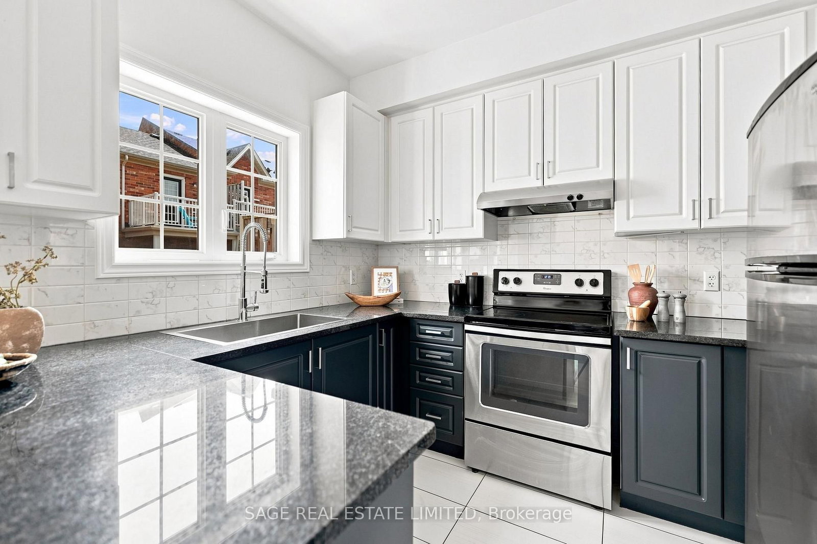 35 Brockville Street • Toronto, ON photo 10