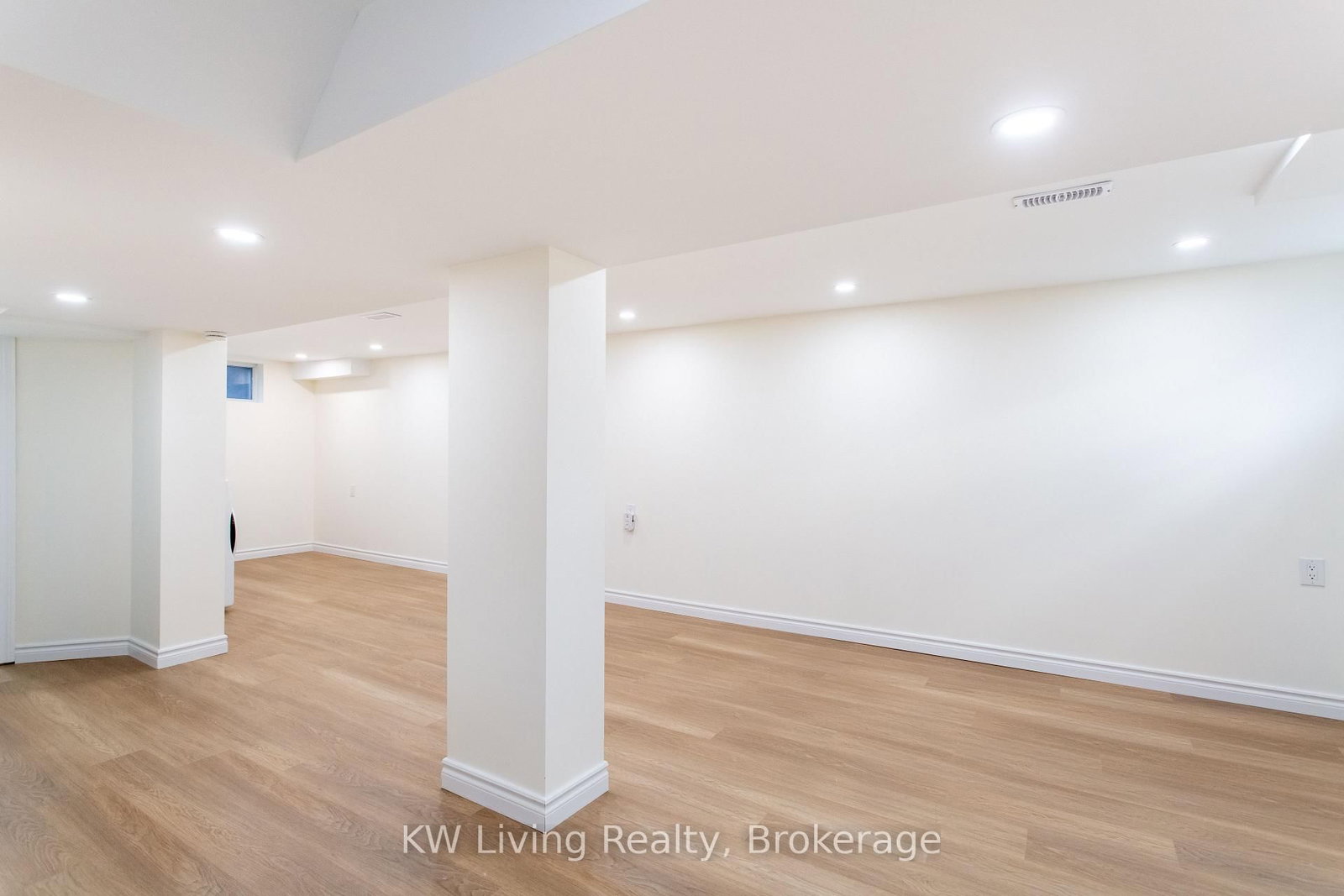 9 Rupert Street • Toronto, ON photo 42